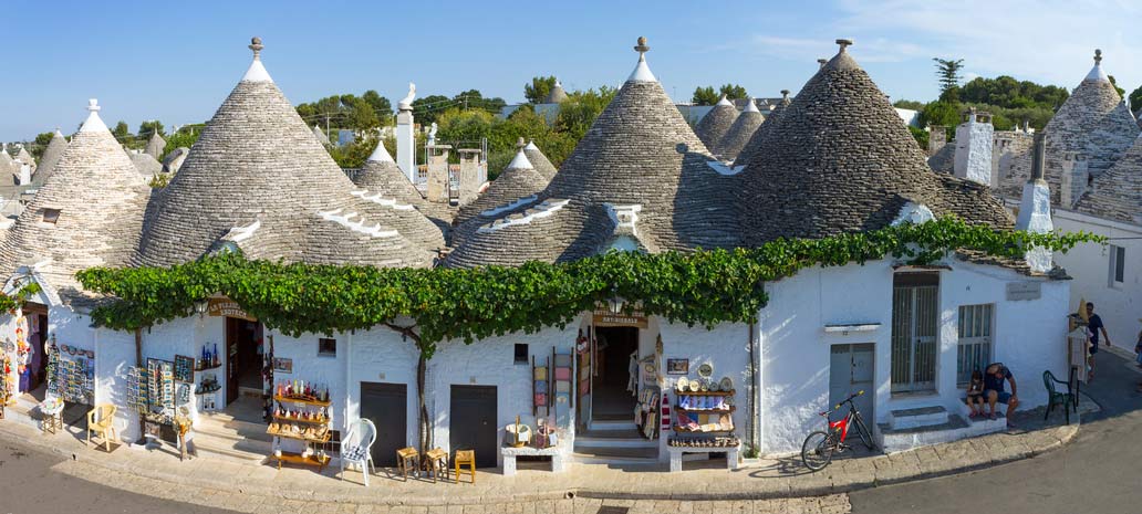 Farmhouse in Puglia in typical structures
