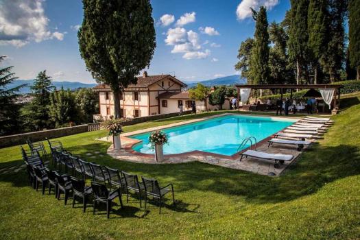 Arezzo Villa con piscina