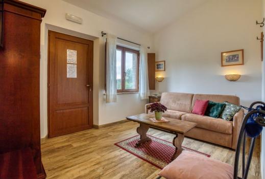 Appartement Avec Deux Pièces: Bilocale Sambuco