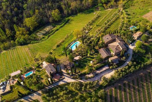Agriturismo di Charme con piscina a Gaiole in Chianti