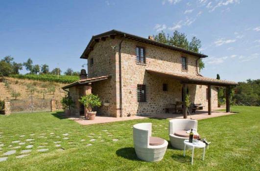 Farmhouse Miravalle and Capanna
