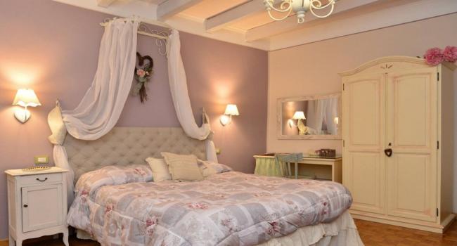 Double Room: Minnie