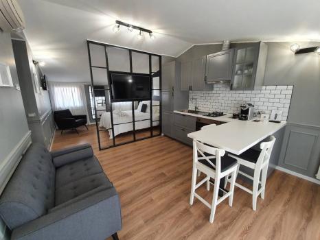 Apartment: Superior