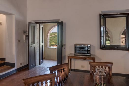  Three Room Apartment: Dal Tramonto Ad Alba