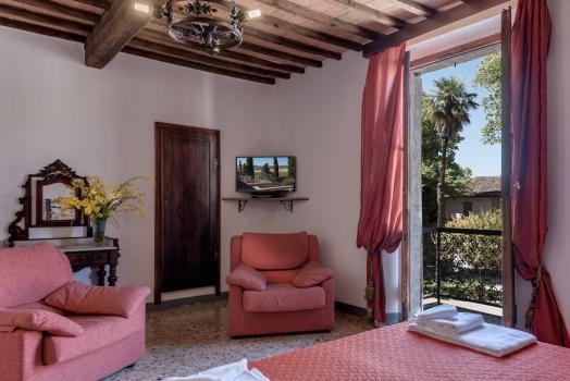 Chambre Double: Olivastra