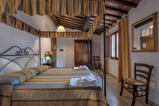 Ciliegiolo- camera doppia in agriturismo