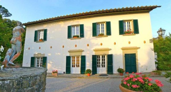 External view of the villa