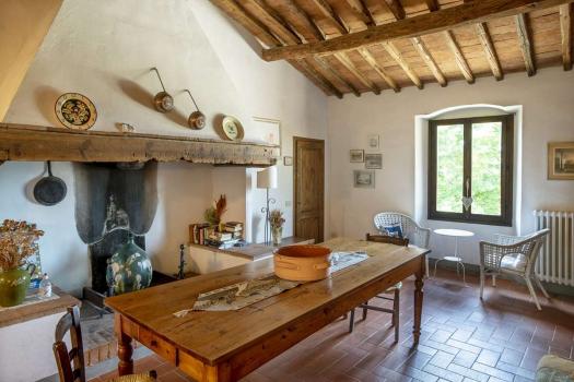 Ferme en Toscane loue des appartements et des chambres pour les vacances