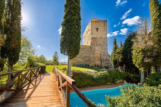 Kasteel in de Chianti-streek met zwembad
