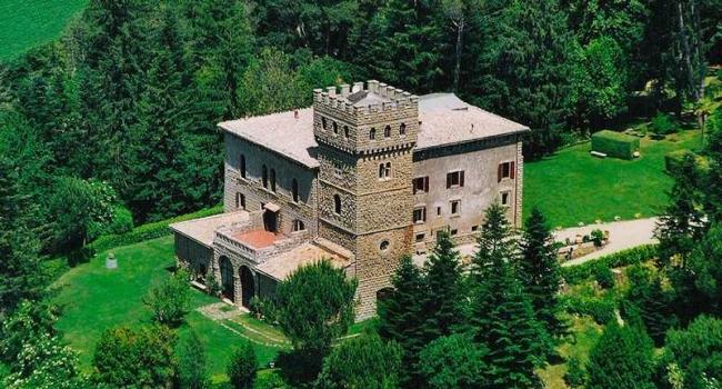 The Castle - Foto Galerij