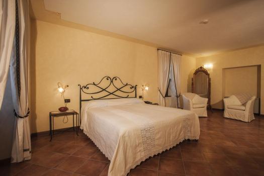 Room Gialla