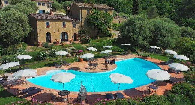 Eco Resort in Umbria with swimming pool