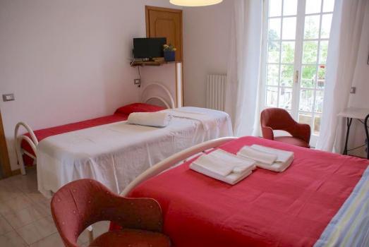 Chambre Triple: Camera 6 tripla