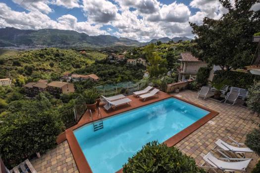 Bed and breakfast met zwembad op Sicilië