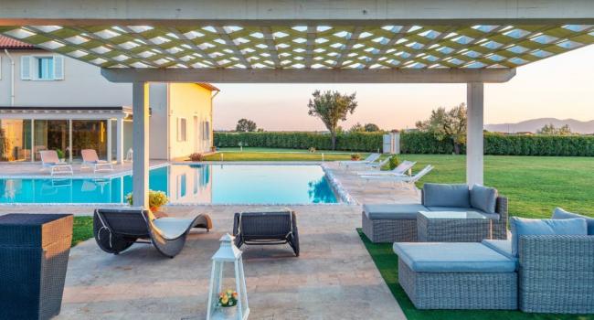 Villa: Villa