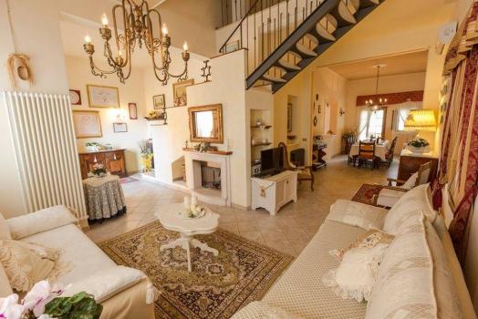 Villa: Villa