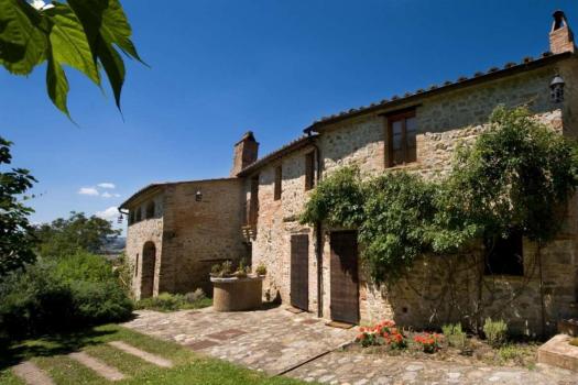 Apartments in farmhouse in Umbria- Torre Colombara