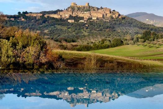Bauernhaus mit Schwimmbad in der Nähe von Montemassi