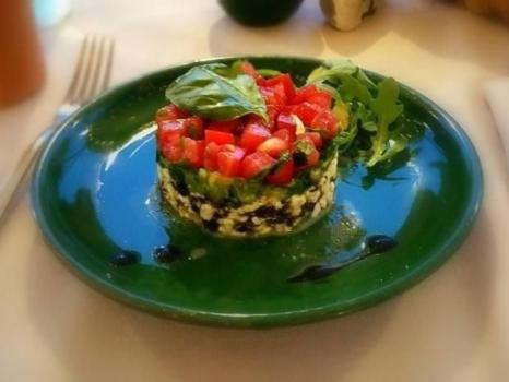 Farmhouse near Siena in Tuscany with internal restaurant