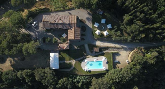 Lägenheter att hyra i bondgård med pool i Toscana