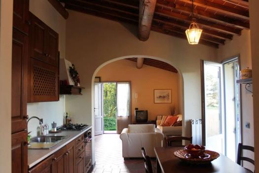 Apartament Rosa (4 1)