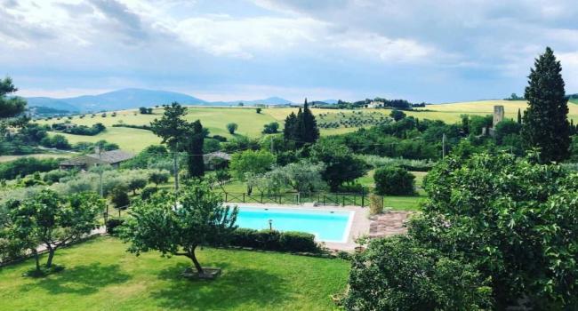 Farmhouse with swimming pool