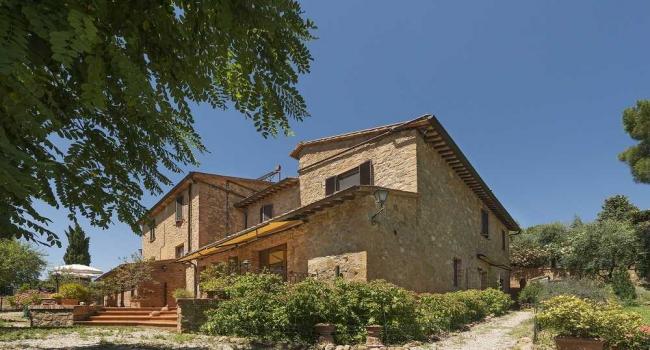 Tri izby: CAMERA TRIPLA