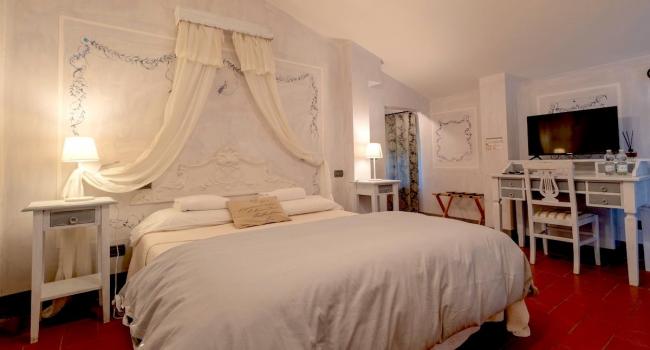 Double Room: Campatelli
