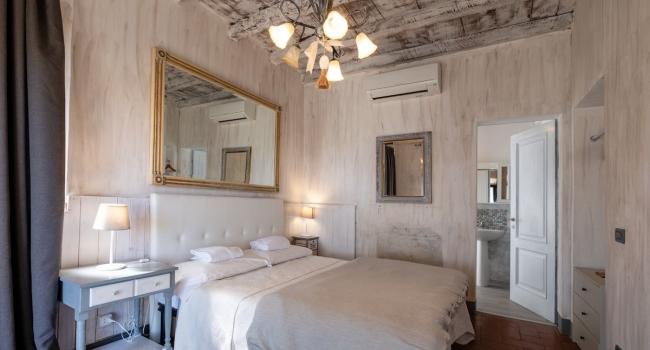Double Room: Pettini