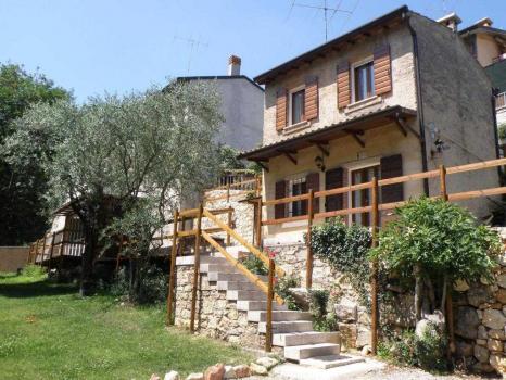Chalet: Holiday House