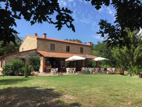 B&B with park in Tuscany
