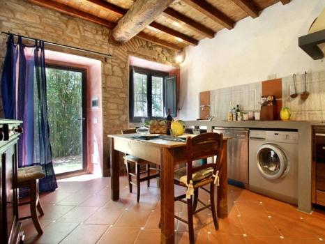 Niezależne apartamenty w Willi na wakacje w Toskanii niedaleko Florencji