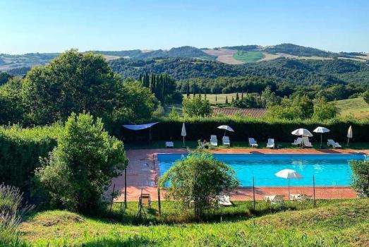 Gårdsopphold i Toscana for familier: Avslapning, natur og autentiske smaker