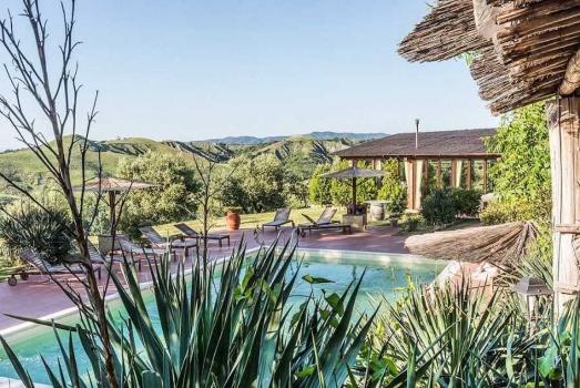 Granja orgánica con piscina y restaurante cerca de Pisa