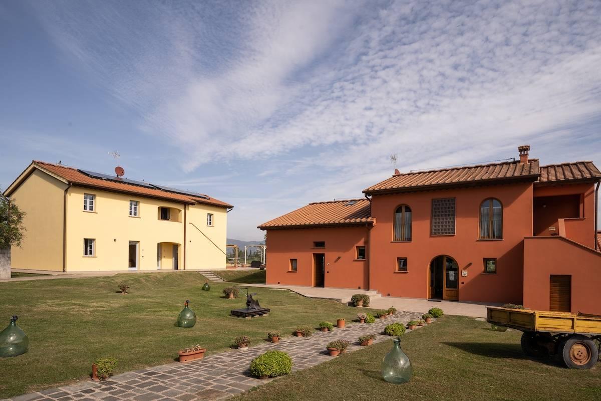 Info and Description: Casa Vacanze near Pistoia in Toscana, Larciano,  Incanto Toscano, image size:1200x800