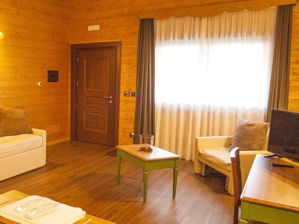 Info and Description: Hotel 3 Stelle near Messina in Sicilia, Santa  Domenica Vittoria, Agri Hotel da Marianna, image size:1024x768